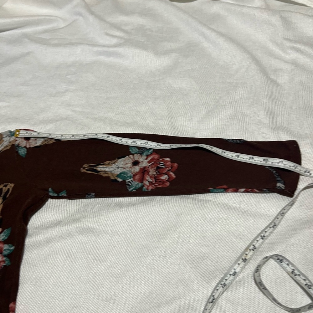 Ladies sweater size XL In Brand Jody - Picture 2 of 4